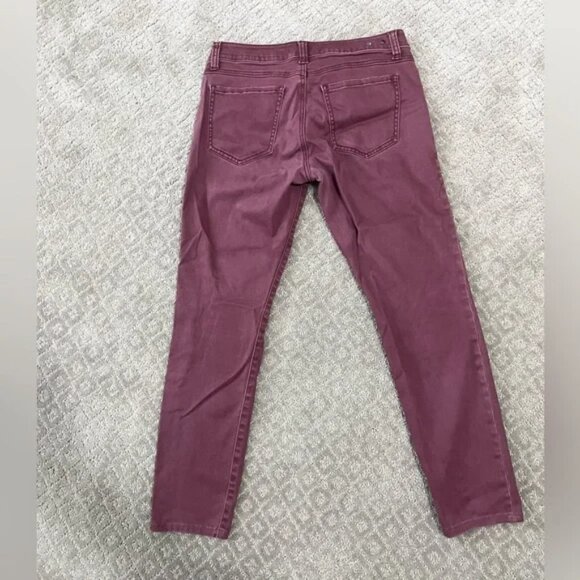 CAbi Bordeaux Mid-rise Maroon Skinny Jeans Curvy Fit, Size 6 - Picture 5 of 10